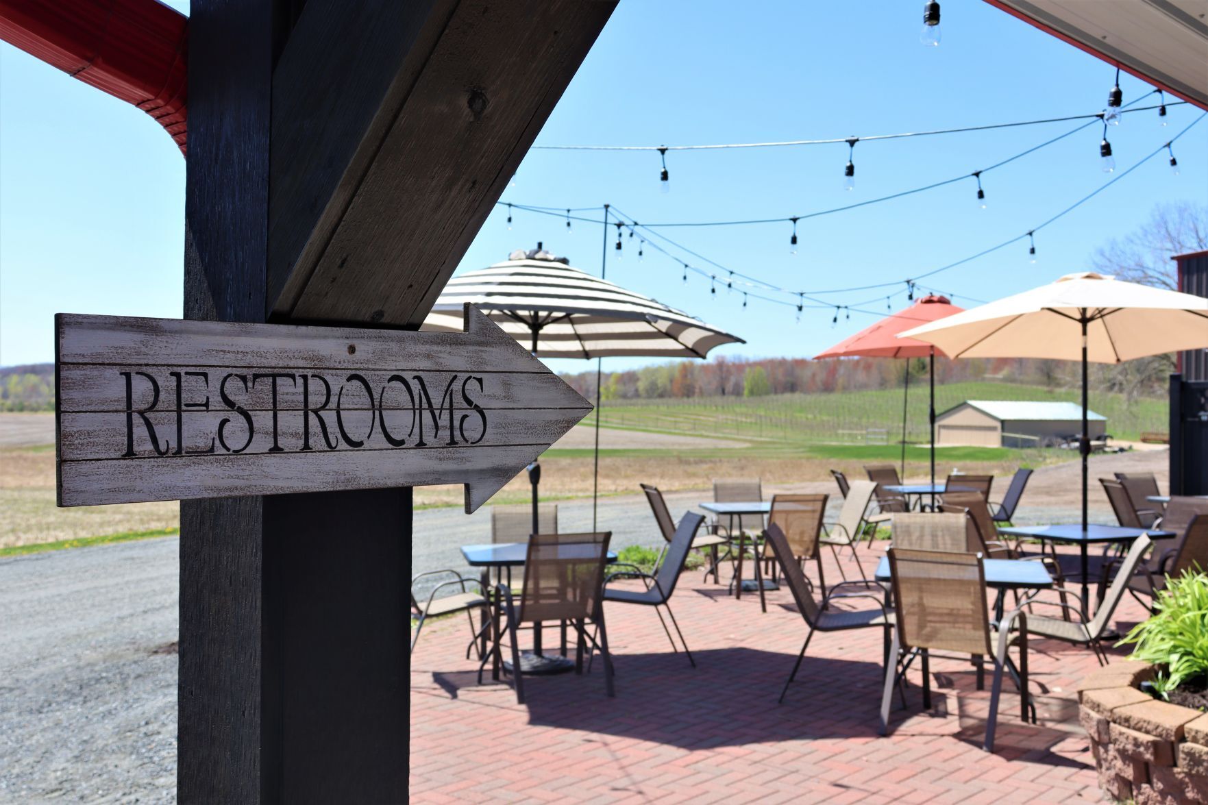 Dixon's Autumn Harvest Winery